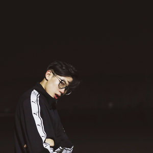 黑巨茎欧美白妞大战
